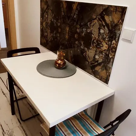 Jacuzzi Belle View Sinaia-free Parking Apartment