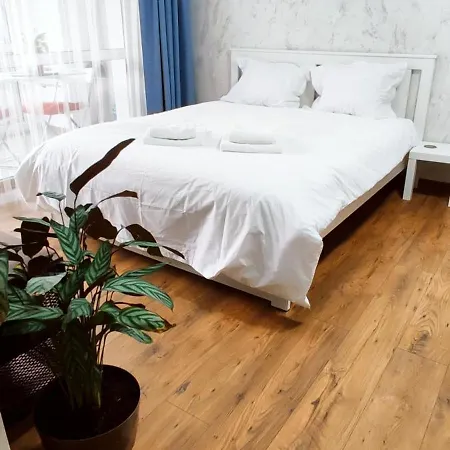 Jacuzzi Belle View Sinaia-free Parking Apartment